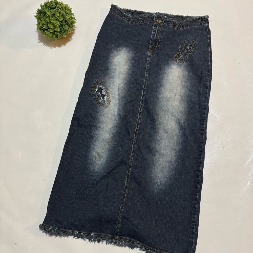 Street Code Vintage Y2K 90s Distressed Raw Hem Patched Denim Jean Maxi Skirt 6